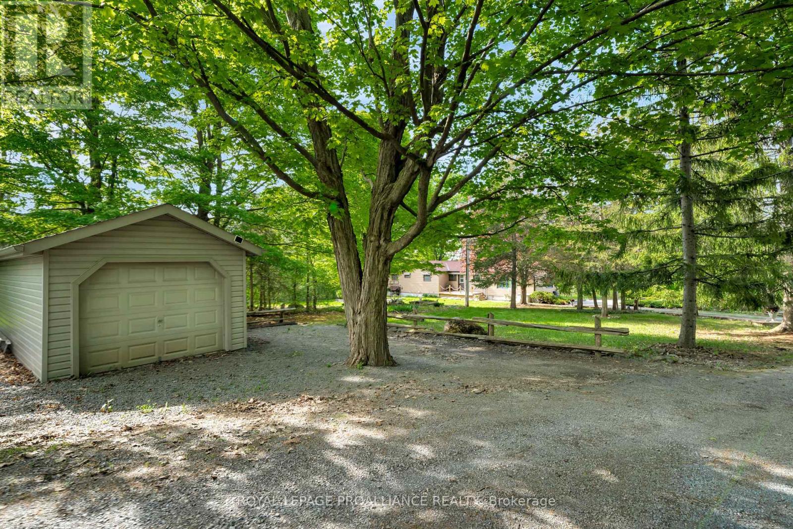 12112c Loyalist Parkway, Prince Edward County, Ontario  K0K 2T0 - Photo 41 - X12169621
