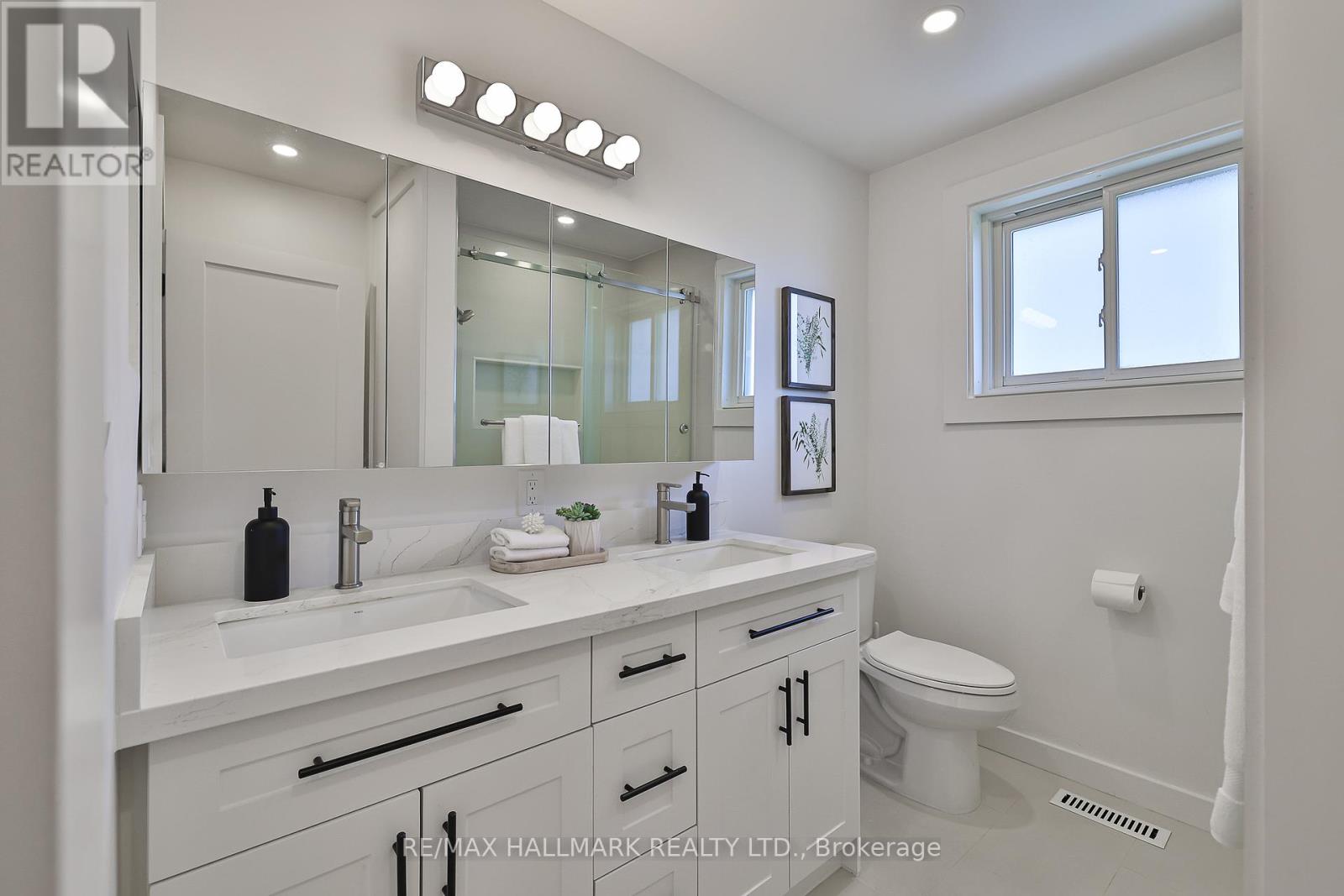 583 Haines Road, Newmarket, Ontario  L3Y 6V6 - Photo 21 - N12110930