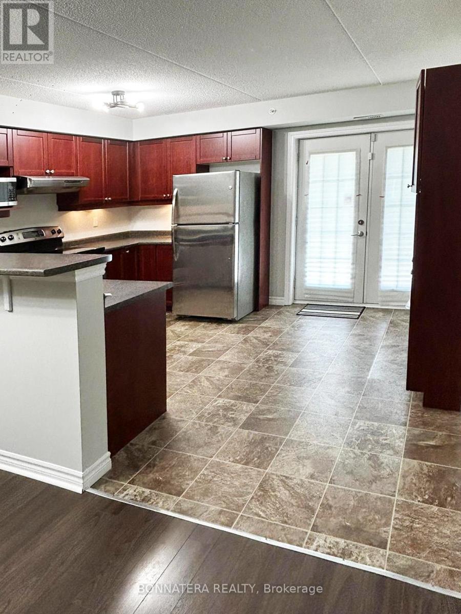 112 - 1350 Main Street E, Milton, Ontario  L9T 7S7 - Photo 4 - W12163997