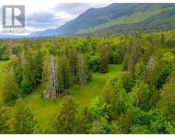 6987 Bainbridge Rd Alberni Valley, Port Alberni, Ca