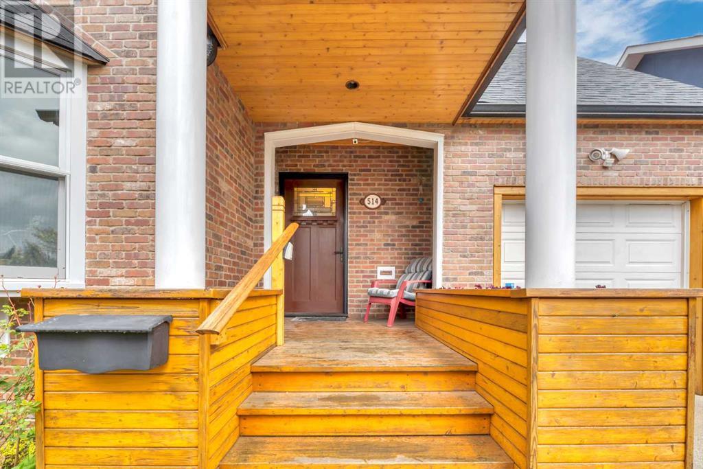 Property at 514 Scarboro Avenue SW image 3