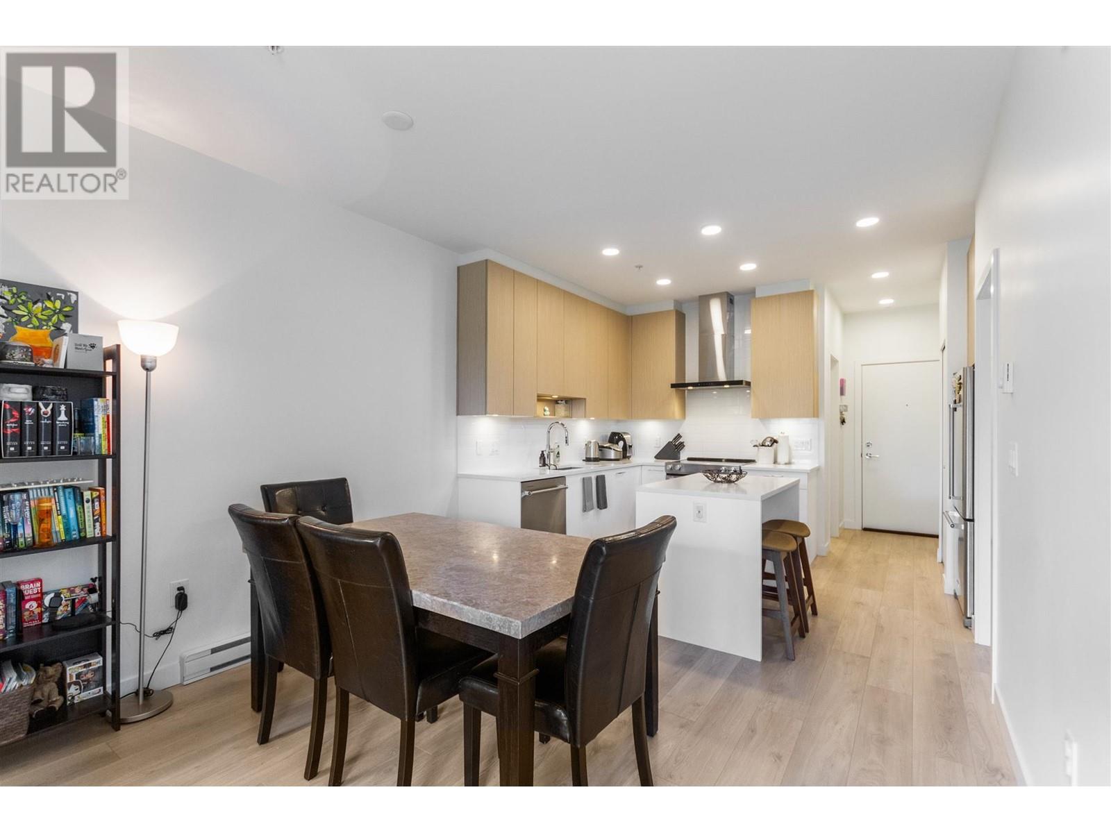 411 7588 16th Street, Burnaby, British Columbia  V3N 0H8 - Photo 5 - R3004805