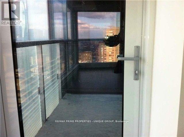 1707 - 386 Yonge Street, Toronto, Ontario  M5B 0A5 - Photo 12 - C12170006