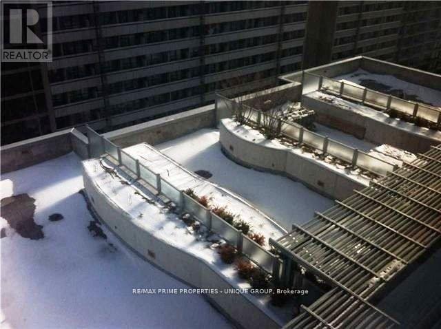 1707 - 386 Yonge Street, Toronto, Ontario  M5B 0A5 - Photo 13 - C12170006