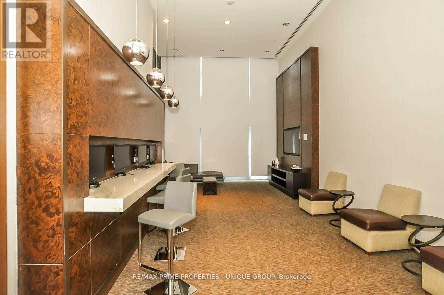 1707 - 386 Yonge Street, Toronto, Ontario  M5B 0A5 - Photo 24 - C12170006