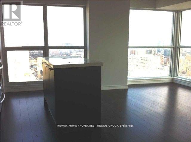 1707 - 386 Yonge Street, Toronto, Ontario  M5B 0A5 - Photo 4 - C12170006