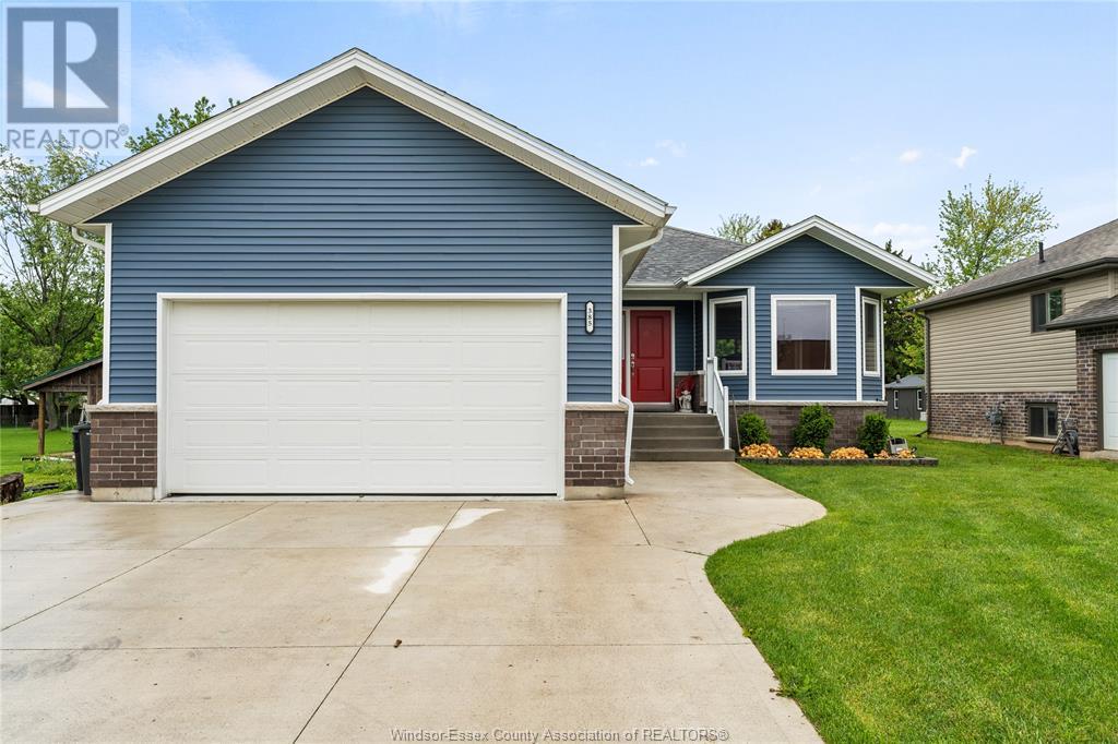 MLS# 25012946: 385 BAGOT STREET, Colchester, Canada