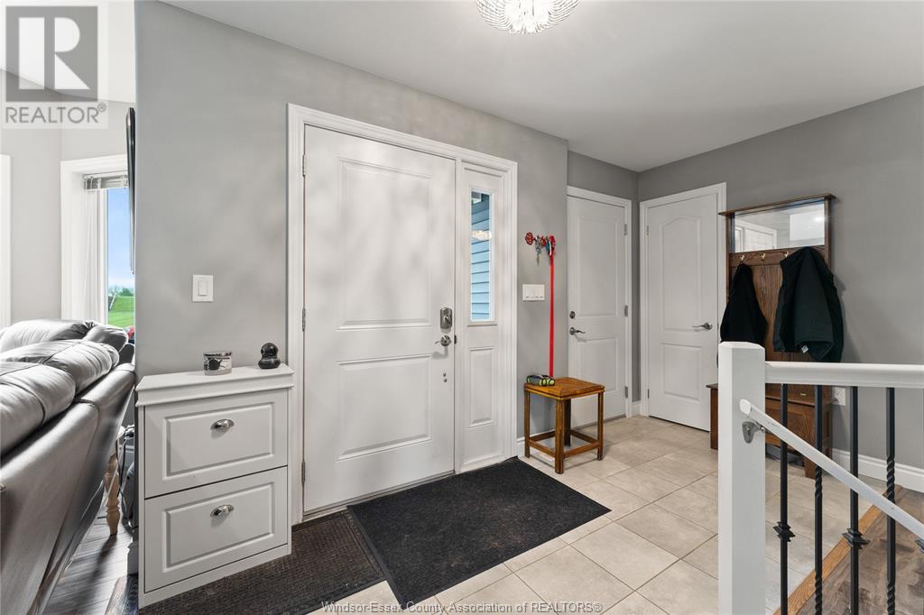 385 Bagot Street, Colchester, Ontario  N0R 1G0 - Photo 3 - 25012946