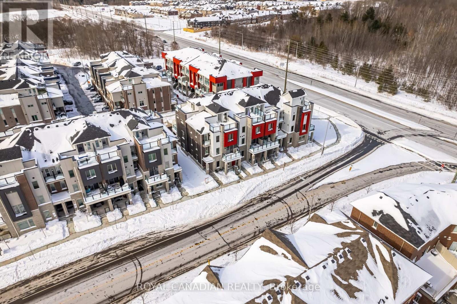 401 - 1034 Reflection Place, Pickering, Ontario  L1X 0L1 - Photo 3 - E12170026