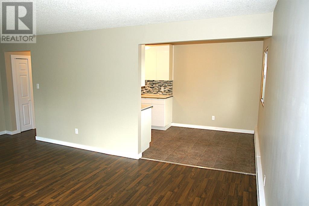 4416 4 Street Nw, Calgary, Alberta  T2K 1A2 - Photo 4 - A2197107