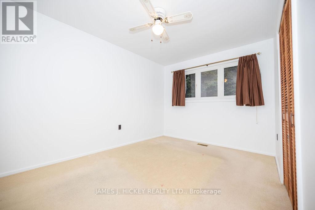 83 Frontenac Crescent, Deep River, Ontario  K0J 1P0 - Photo 9 - X12169624