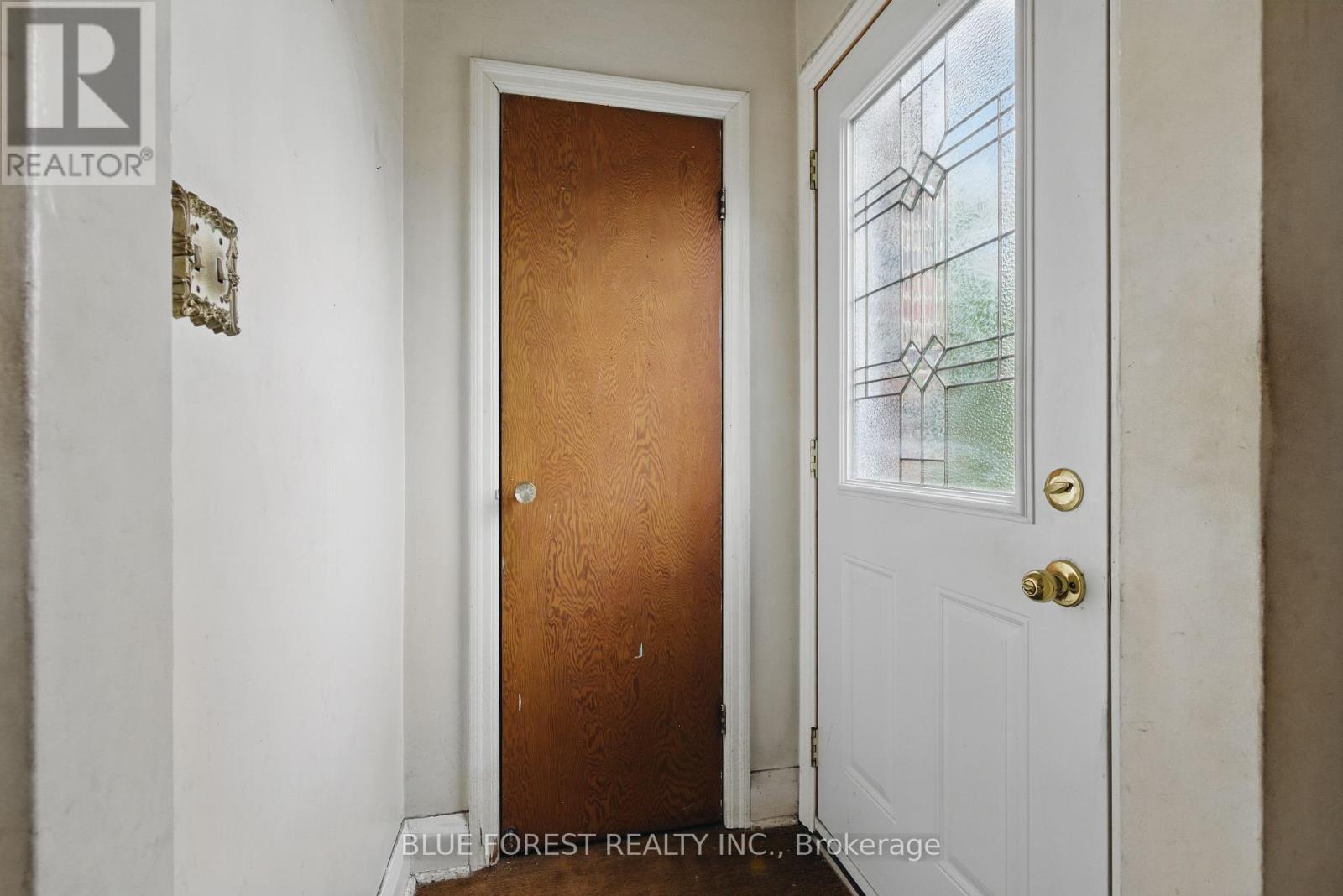 784 Adelaide Street N, London East, Ontario  N5Y 2L9 - Photo 4 - X12170183