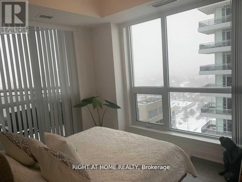 1709 - 9205 Yonge Street, Richmond Hill, Ontario  L4C 1V5 - Photo 6 - N12169963