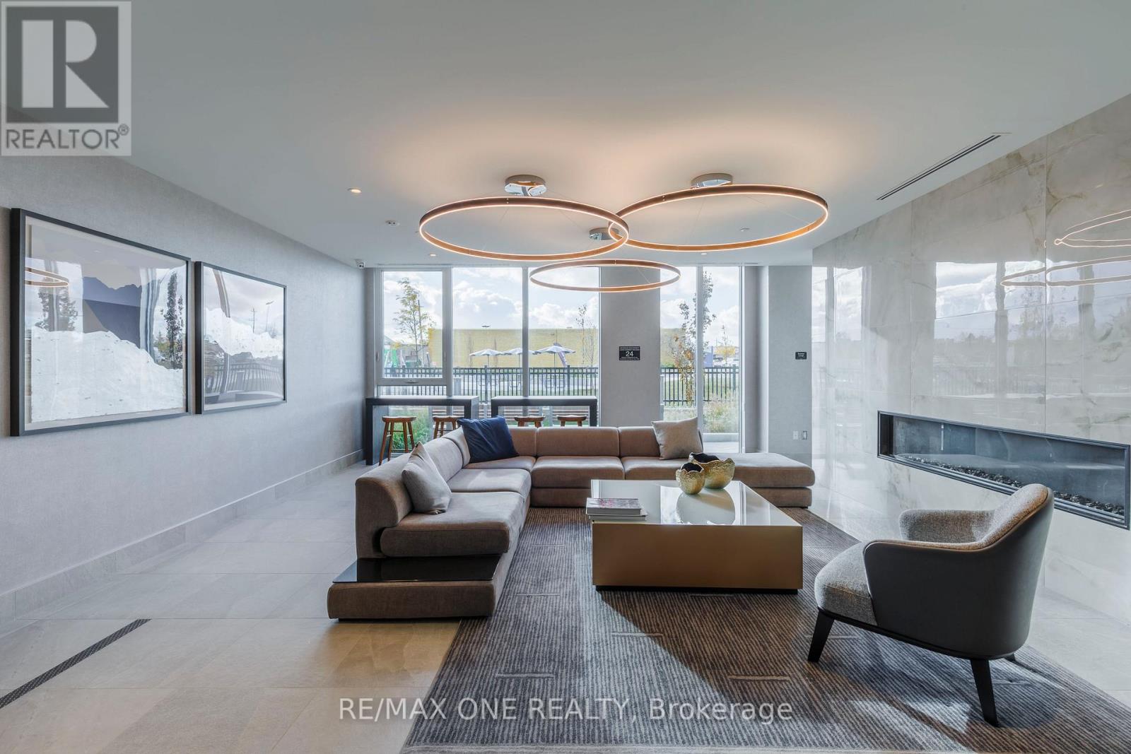 904 - 185 Deerfield Road, Newmarket, Ontario  L3Y 0G7 - Photo 11 - N12169983