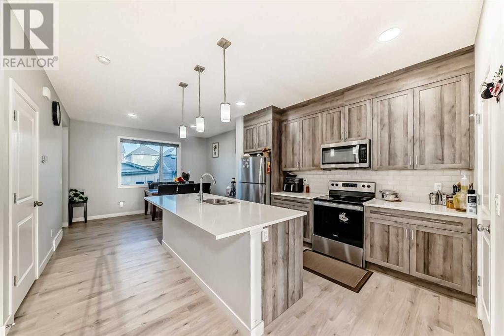 144 Savanna Passage Ne, Calgary, Alberta  T3J 2J7 - Photo 8 - A2214581