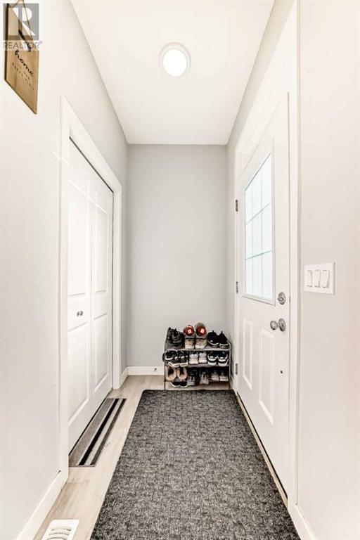 144 Savanna Passage Ne, Calgary, Alberta  T3J 2J7 - Photo 3 - A2214581