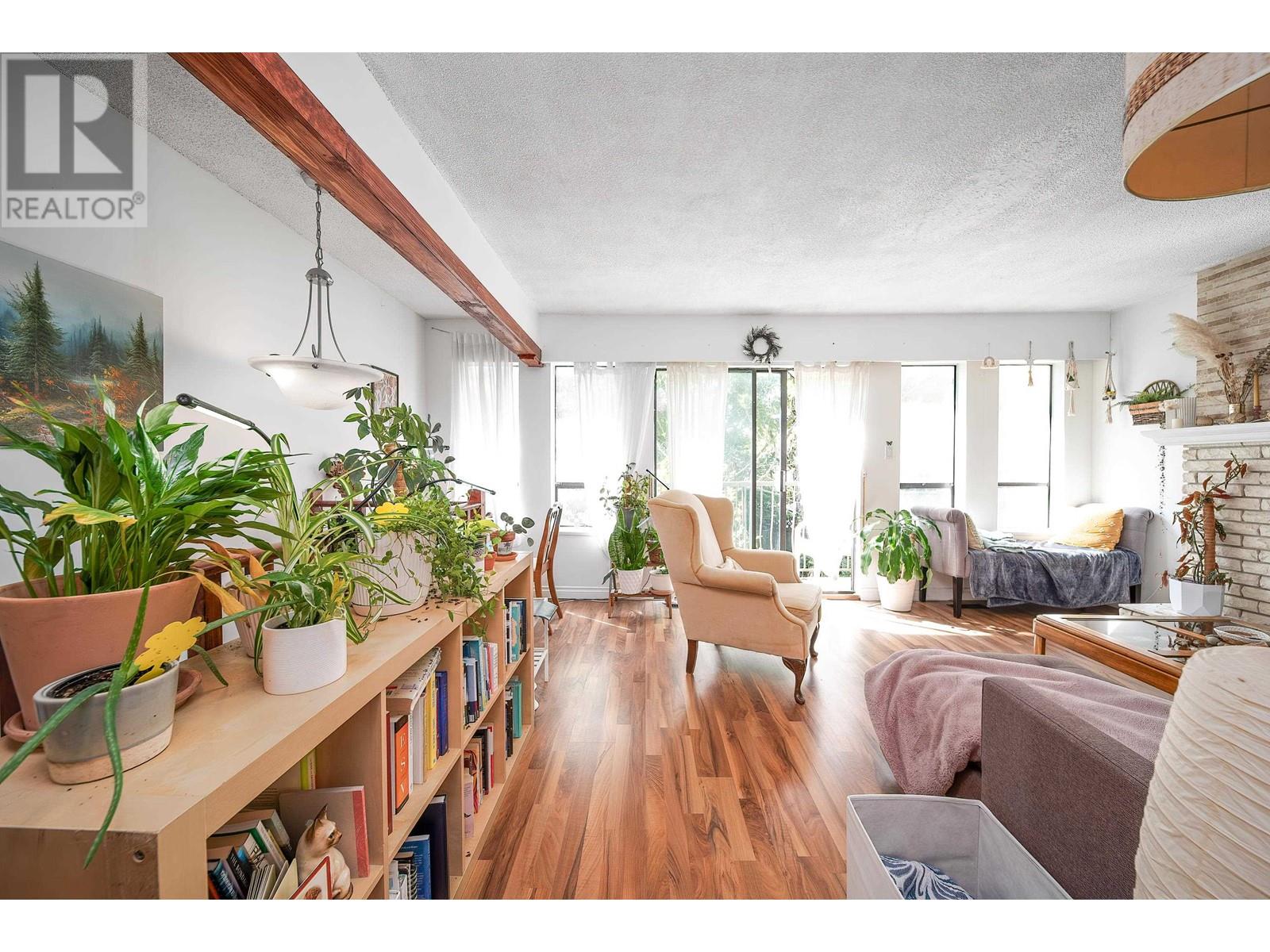 2275 Pandora Street, Vancouver, British Columbia  V5L 1N6 - Photo 5 - R2999135
