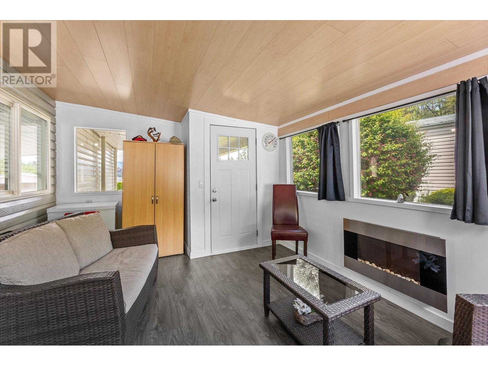 Property at 1850 Shannon Lake Road Unit# 3 image 4
