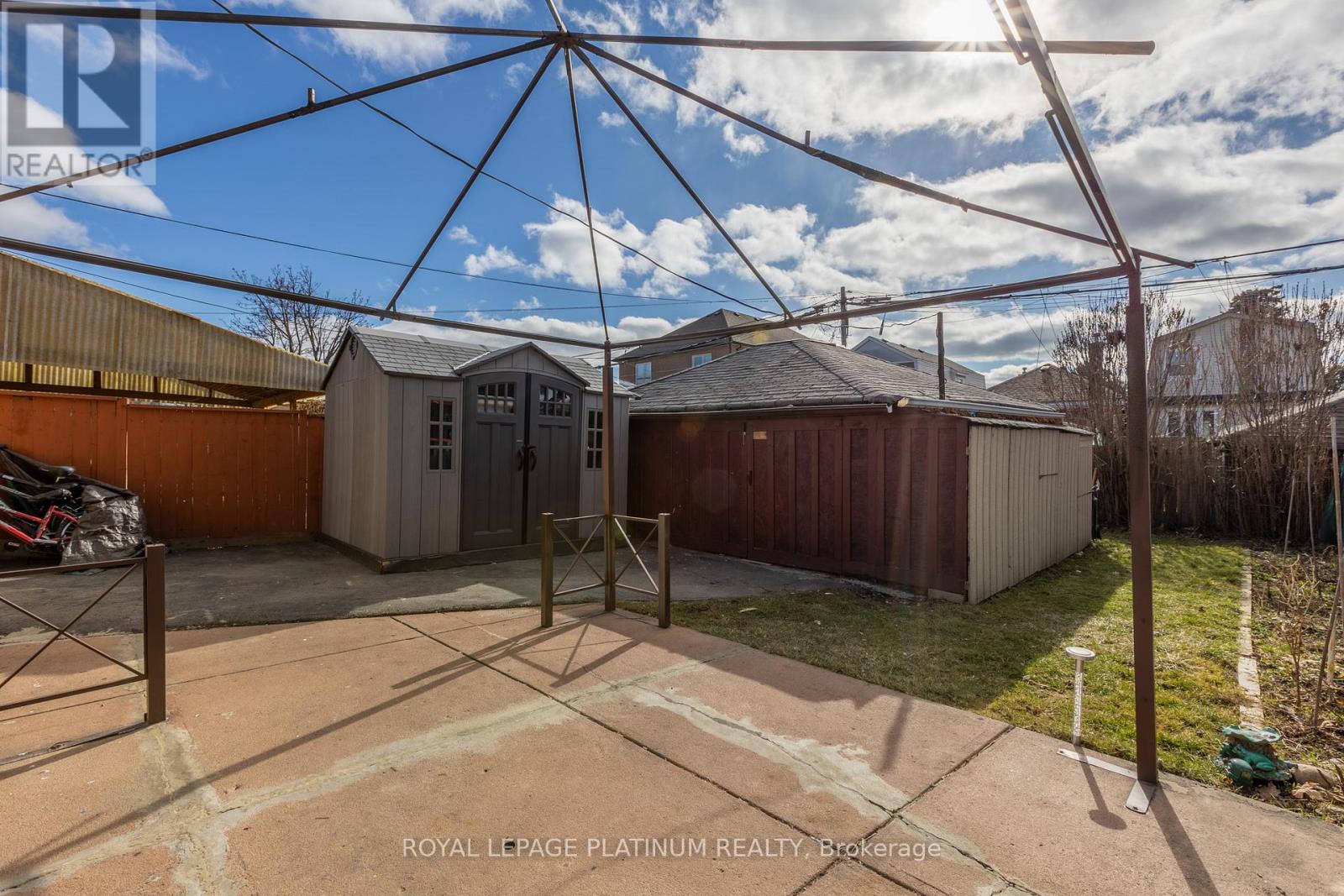 1788 Keele Street, Toronto, Ontario  M6M 3X1 - Photo 30 - W12169976