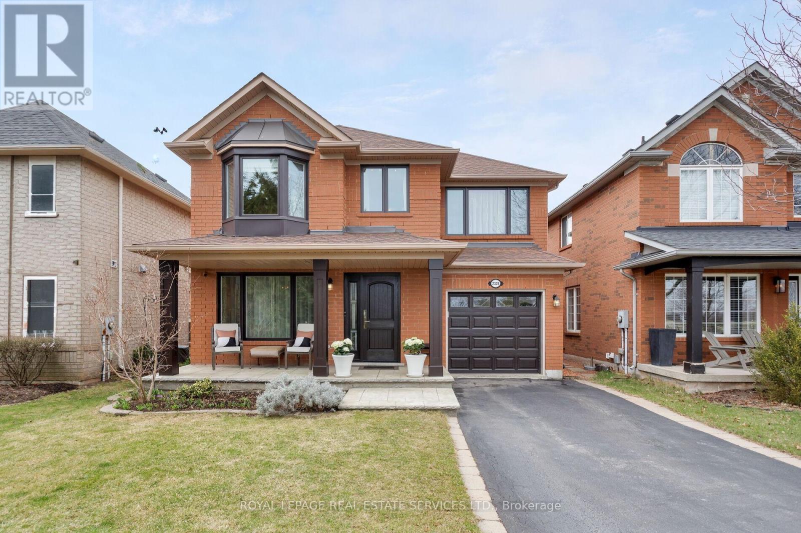 2328 PROUDFOOT TRAIL, Oakville, Ontario