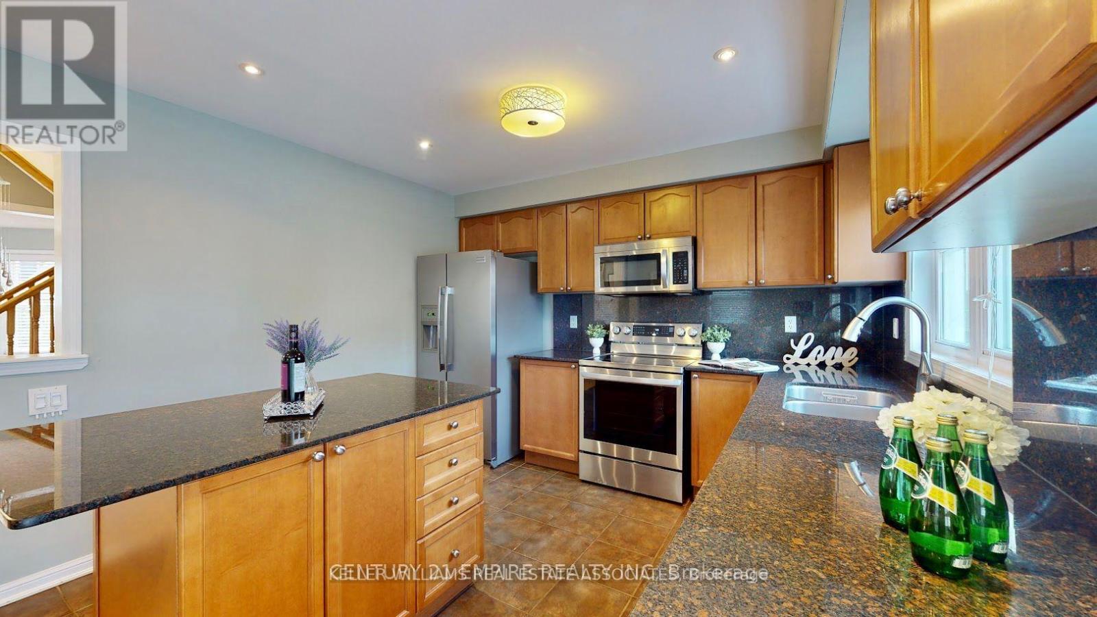 679 Holly Avenue, Milton, Ontario  L9T 0G2 - Photo 10 - W12170012