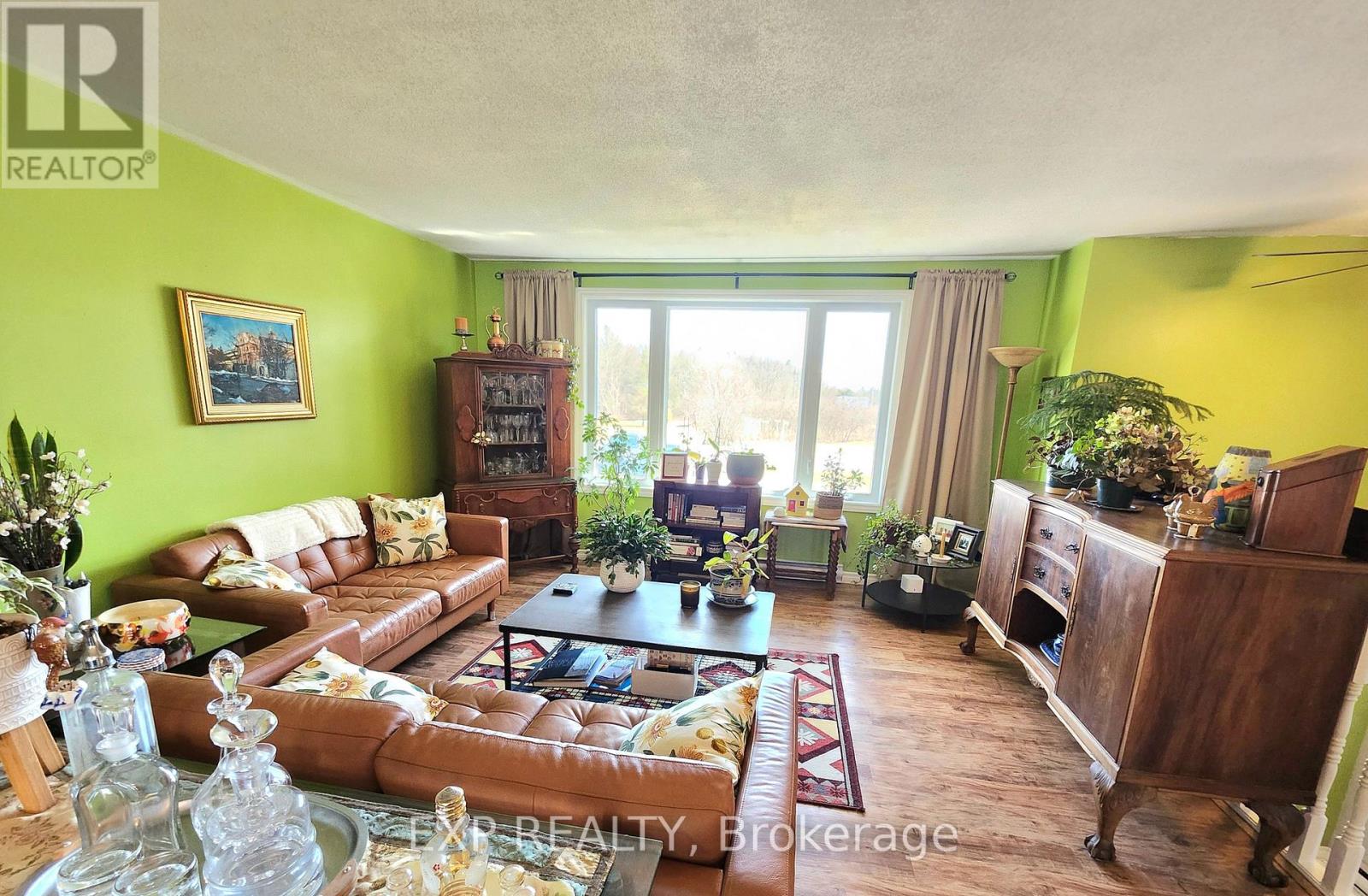 4020 Glen Smail Road, Augusta, Ontario  K0E 1T0 - Photo 12 - X12169978
