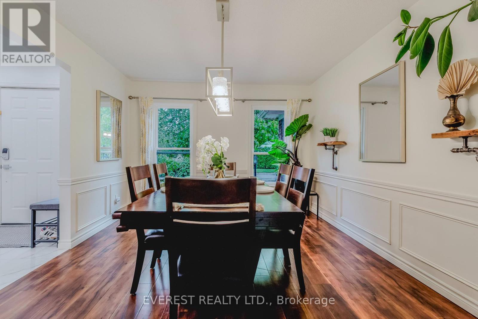 301 Sunnymeade Drive, Hamilton, Ontario  L9G 4L2 - Photo 32 - X12169990