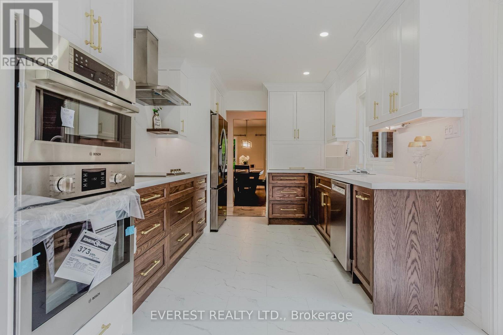 301 Sunnymeade Drive, Hamilton, Ontario  L9G 4L2 - Photo 41 - X12169990