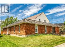 17 ERIE AVENUE N, Haldimand, Ontario
