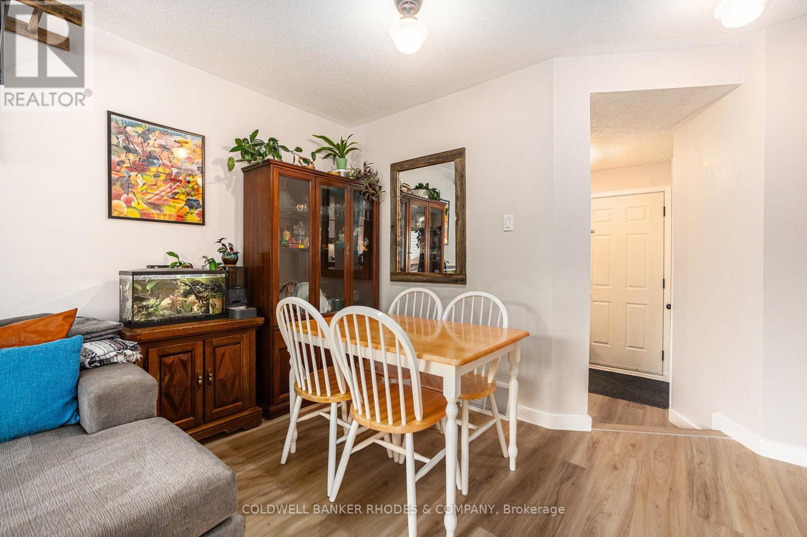 827 Maley Street, North Grenville, Ontario  K0G 1J0 - Photo 9 - X12170073