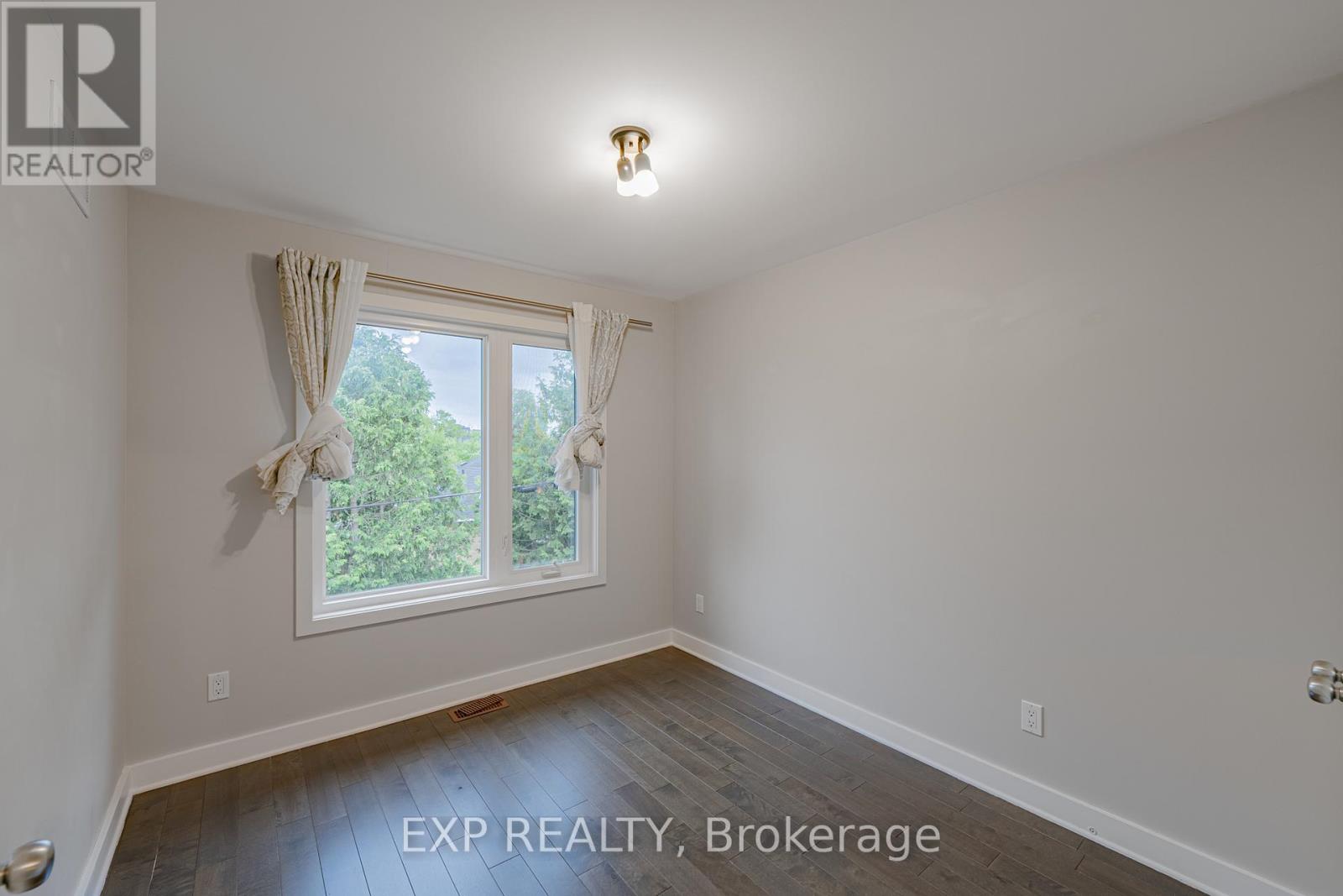 14 Camil Street, Ottawa, Ontario  K1K 0X1 - Photo 34 - X12170195