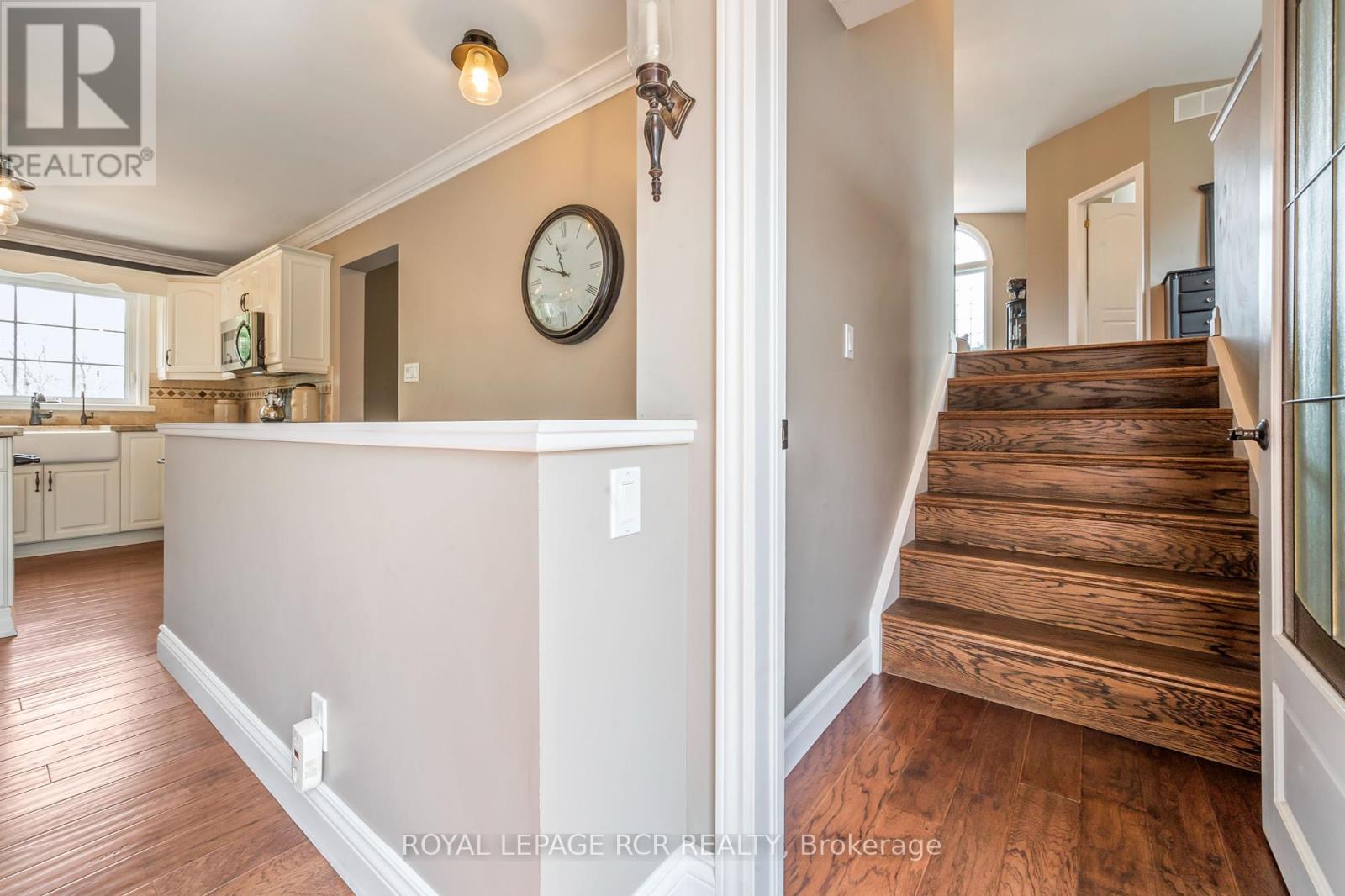17 King Street, Caledon, Ontario  L7K 0C5 - Photo 18 - W12112395