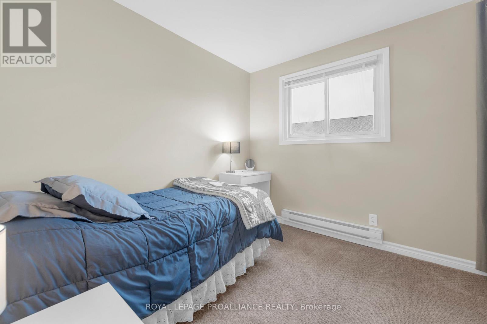 31 - 17 Tracey Park Drive, Belleville, Ontario  K8P 4R5 - Photo 18 - X12169953