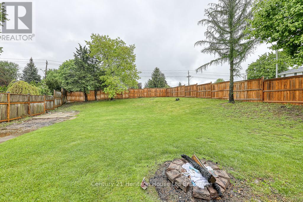2 Chippewa Avenue, Woodstock, Ontario N4T 1A1 - Photo 2 - X12170217