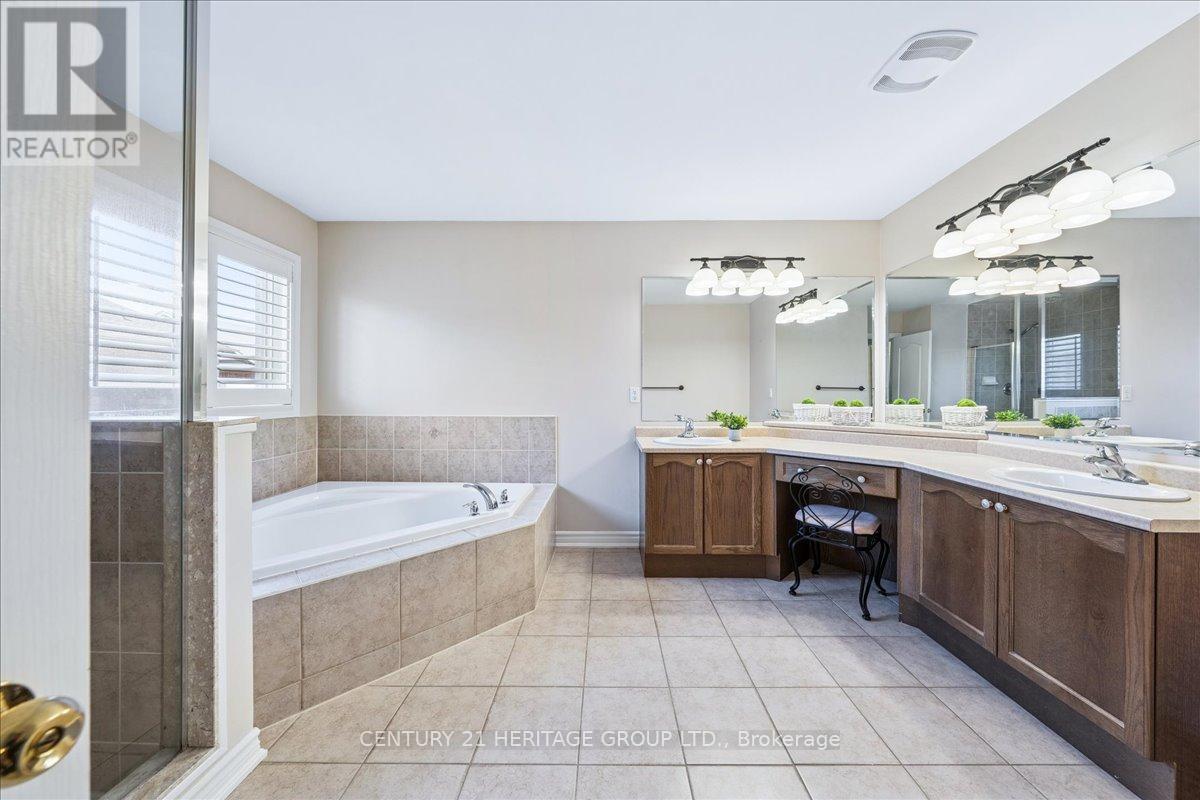 22 Horsley Court, Aurora, Ontario  L4G 0H7 - Photo 25 - N12169859