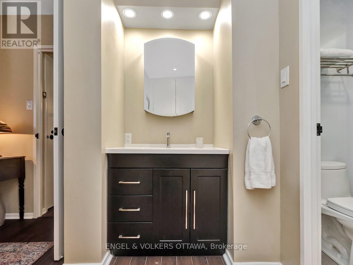 406 - 373 Laurier Avenue E, Ottawa, Ontario  K1N 8X6 - Photo 30 - X12168712