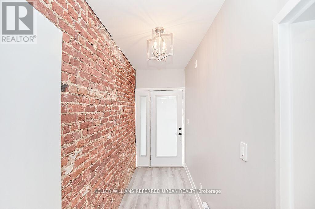 2nd&3rd - 911 Dovercourt Road, Toronto, Ontario  M6H 2X6 - Photo 8 - C12160905