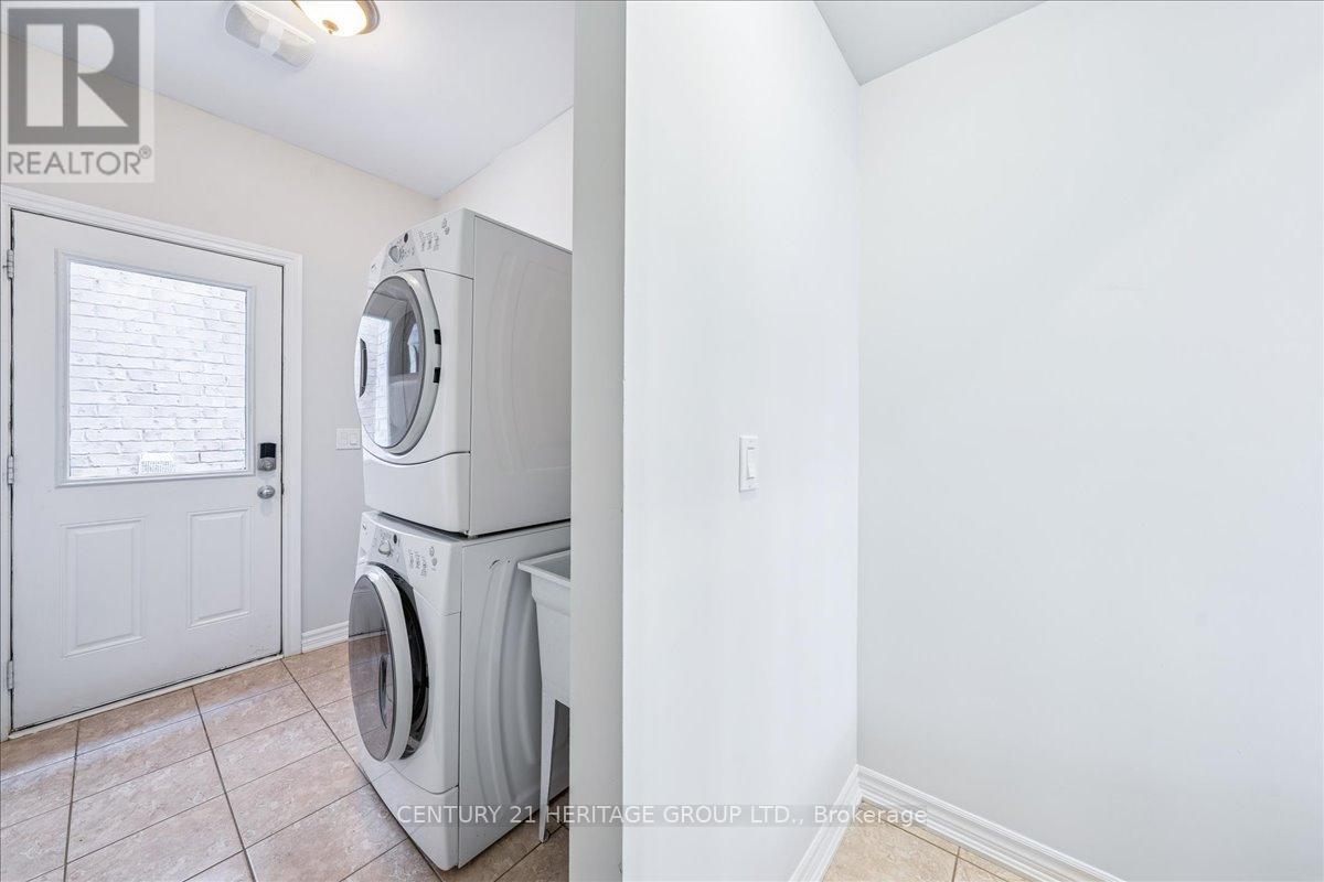 22 Horsley Court, Aurora, Ontario  L4G 0H7 - Photo 27 - N12169859