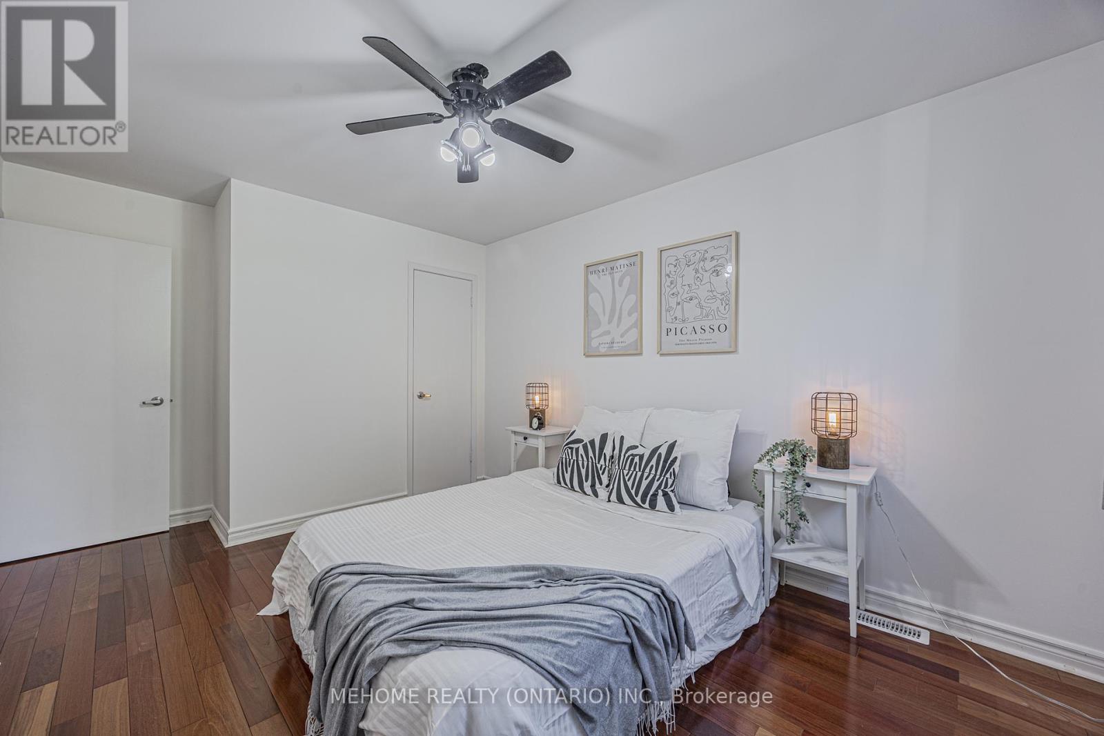 55 Angus Drive, Toronto, Ontario  M2J 2W9 - Photo 15 - C12170092