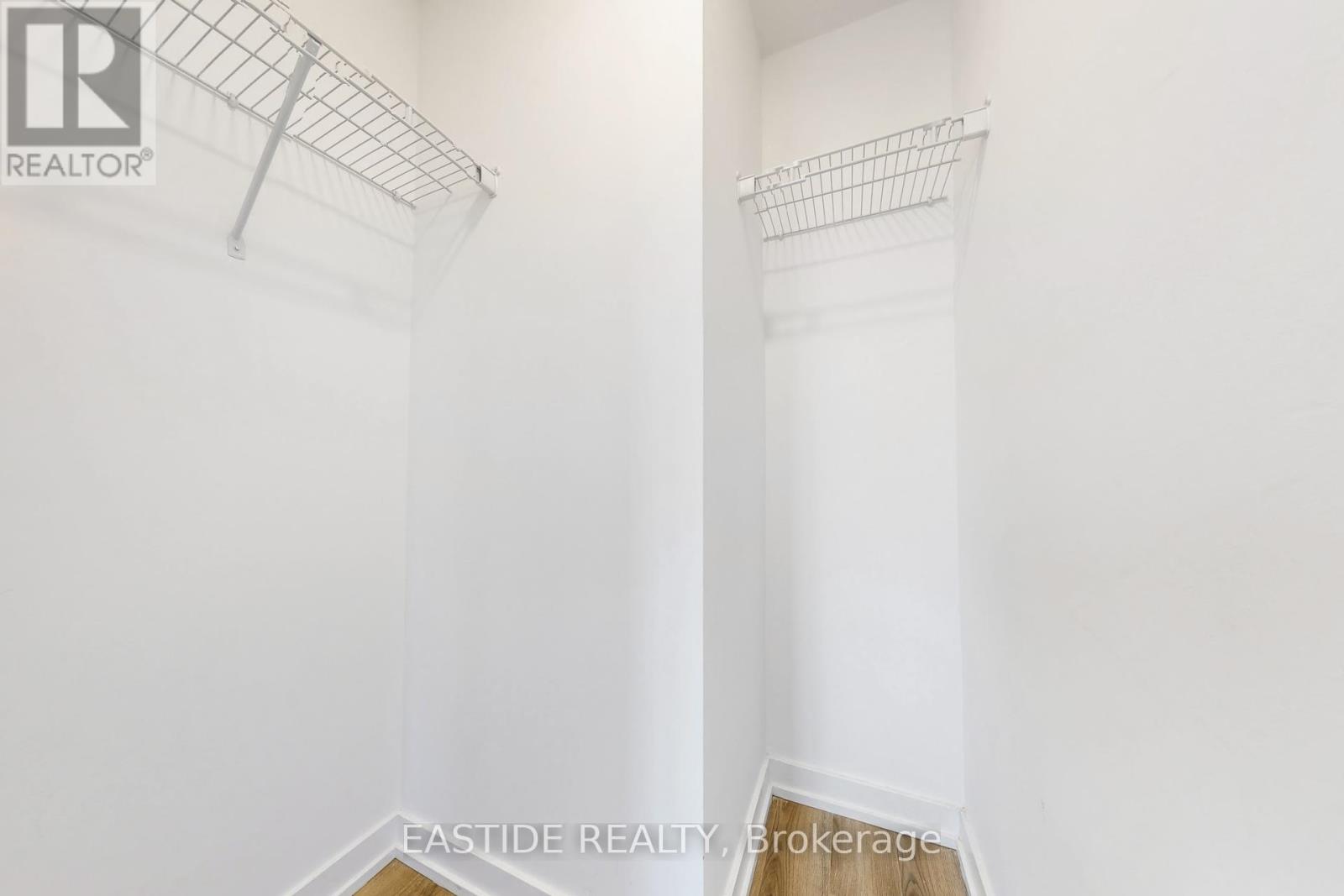 2302 - 20 Edward Street W, Toronto, Ontario  M5G 0C5 - Photo 17 - C12170171