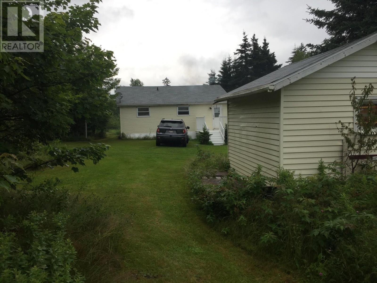 130 Woods Road, Benacadie, Nova Scotia  B1T 1G6 - Photo 6 - 202512084