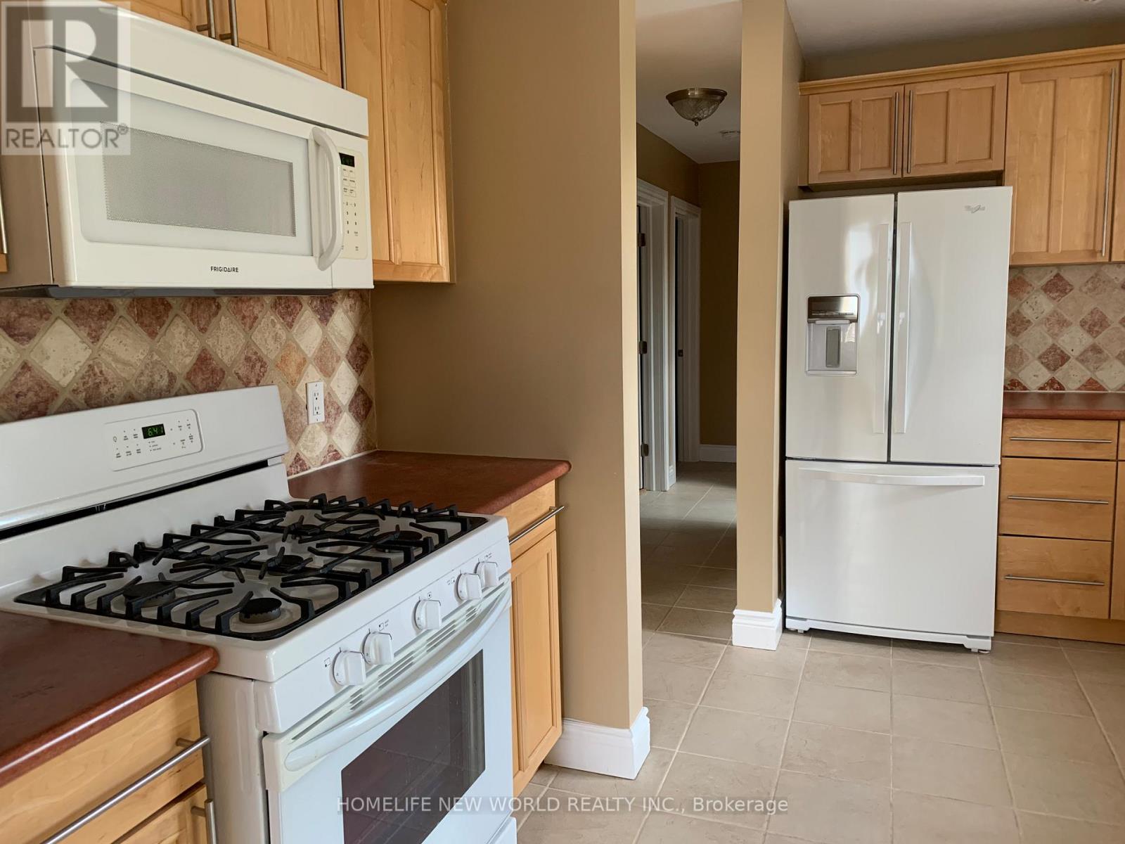 1916 Glengrove Road, Pickering (Liverpool), Ontario  L1V 1X2 - Photo 4 - E12170091