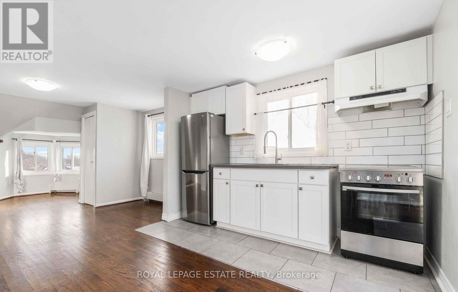 5 - 142 WESTLAKE AVENUE, Toronto, Ontario