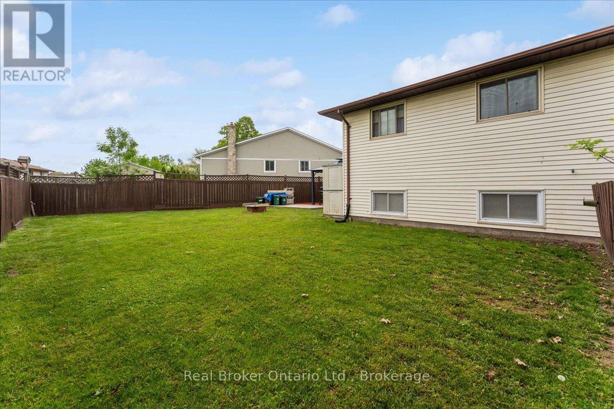 30 Rainbow Court, Welland, Ontario  L3C 6R4 - Photo 24 - X12159706