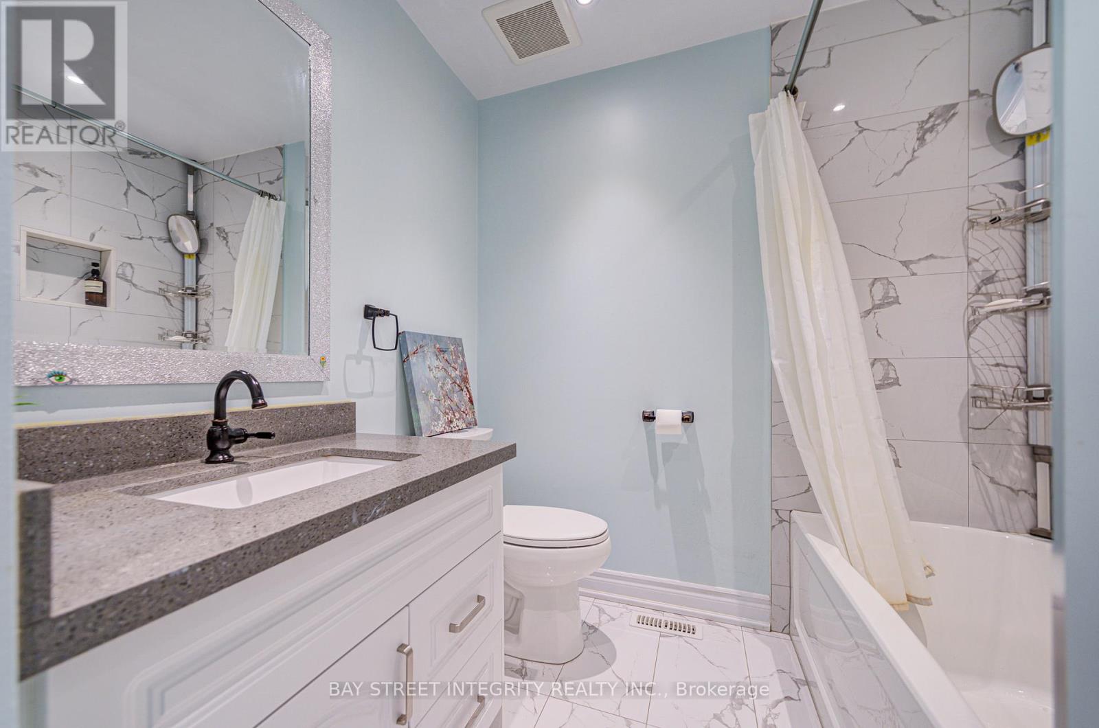39 Forestbrook Drive, Markham, Ontario  L6B 0E4 - Photo 30 - N12170074