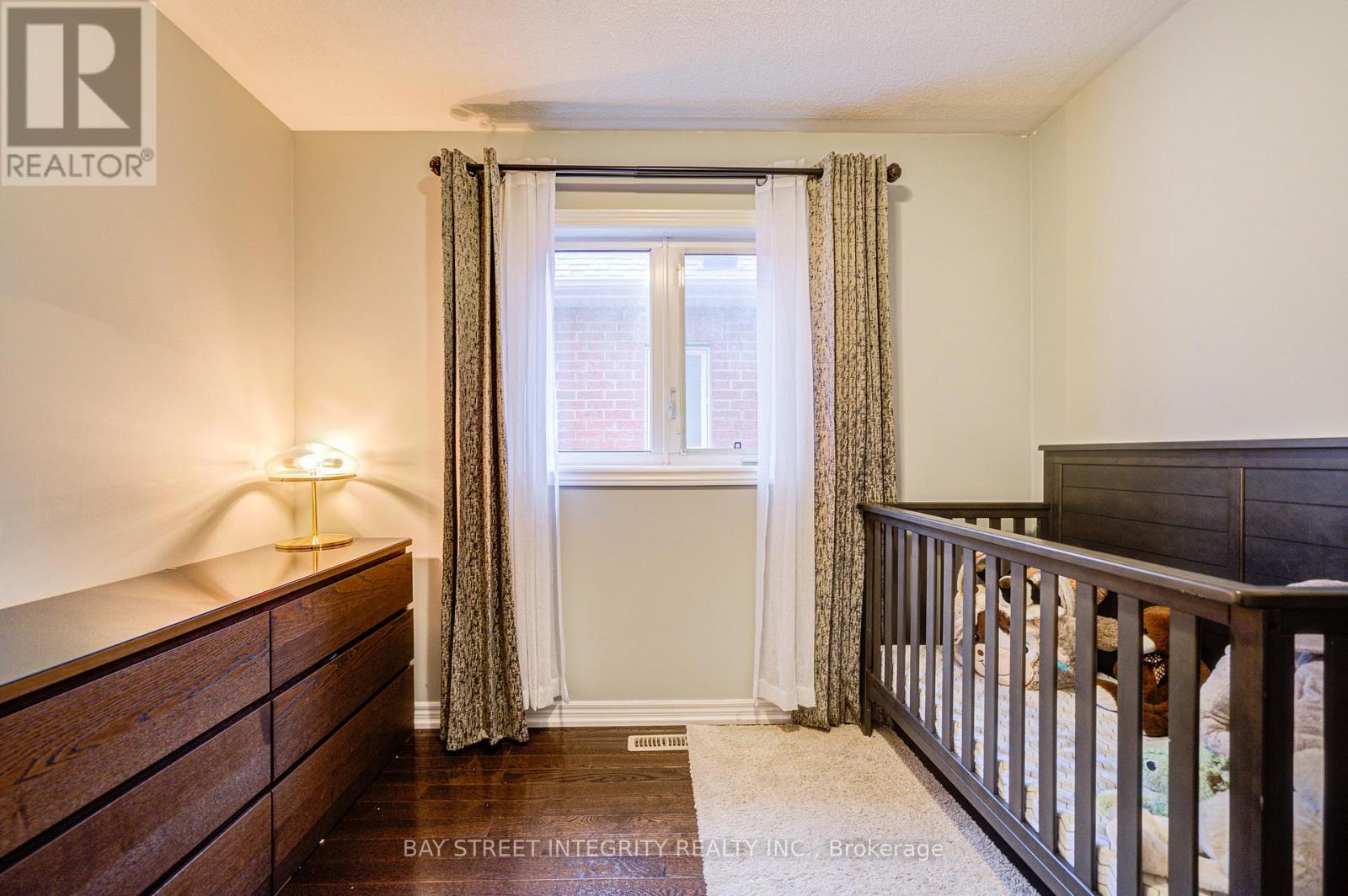 39 Forestbrook Drive, Markham, Ontario  L6B 0E4 - Photo 35 - N12170074