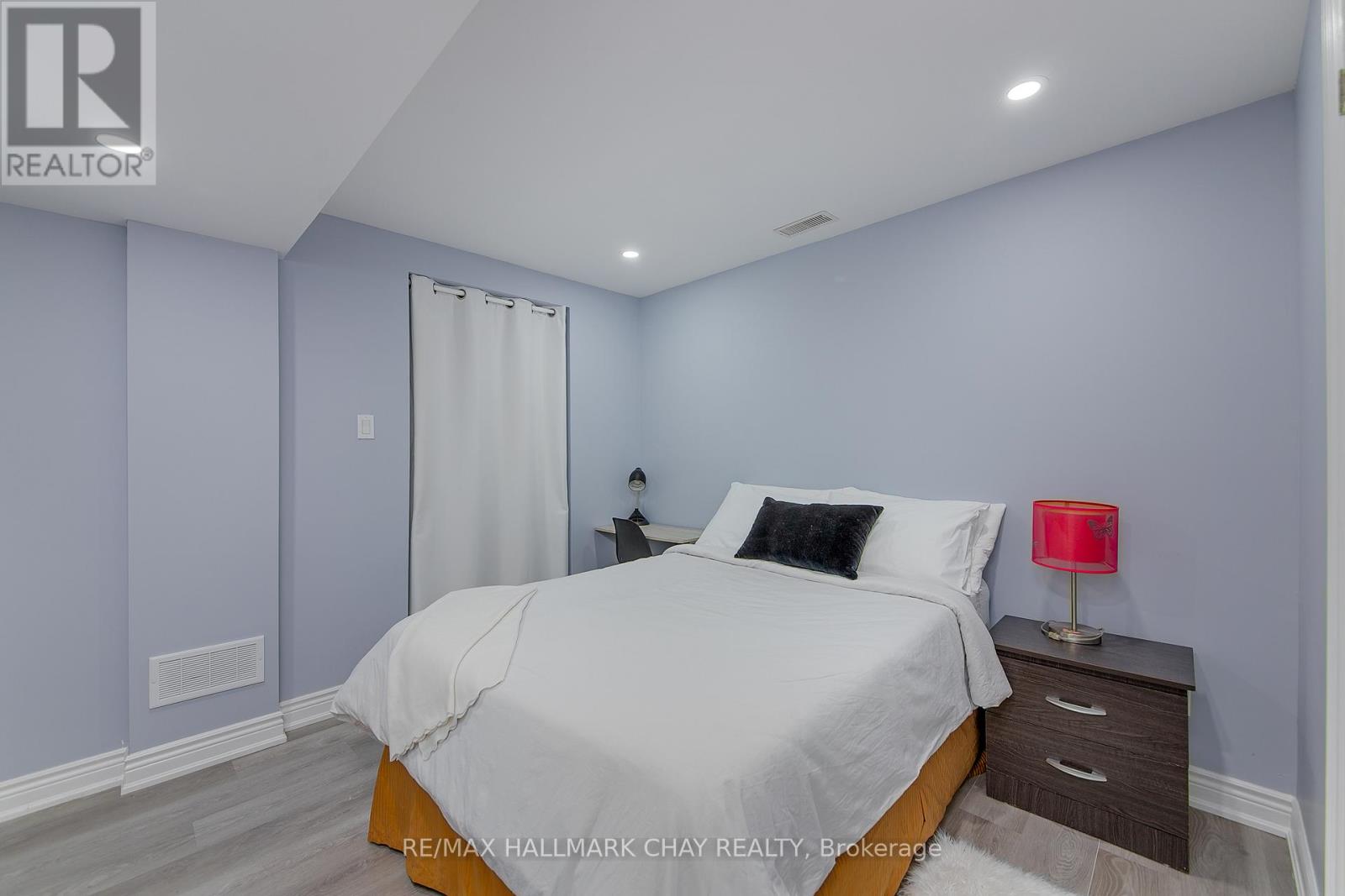 B1 - 896 John Street, Innisfil, Ontario  L0L 1K0 - Photo 21 - N12170129