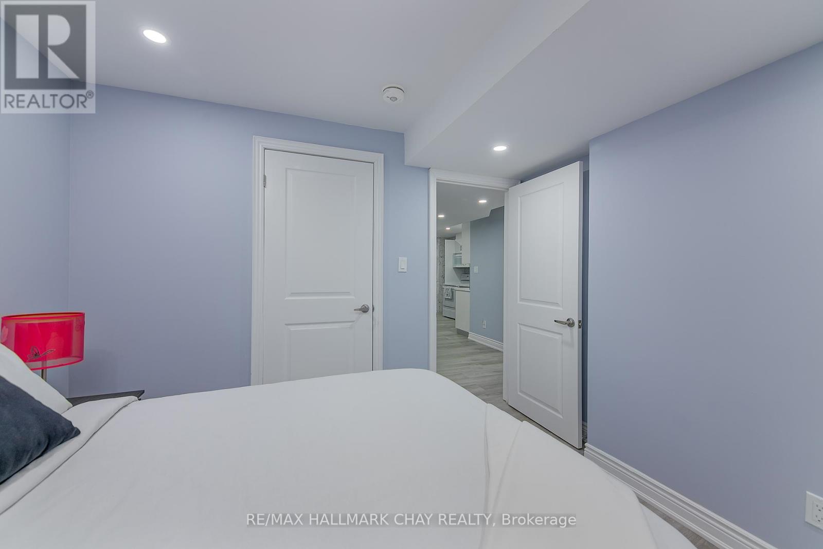 B1 - 896 John Street, Innisfil, Ontario  L0L 1K0 - Photo 23 - N12170129