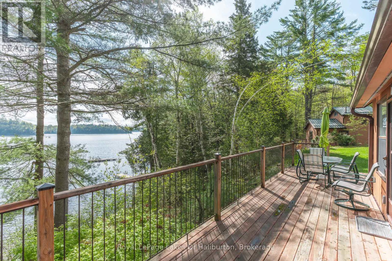 1029 Cam-Walt Trail, Minden Hills, Ontario  K0M 2K0 - Photo 10 - X12166173