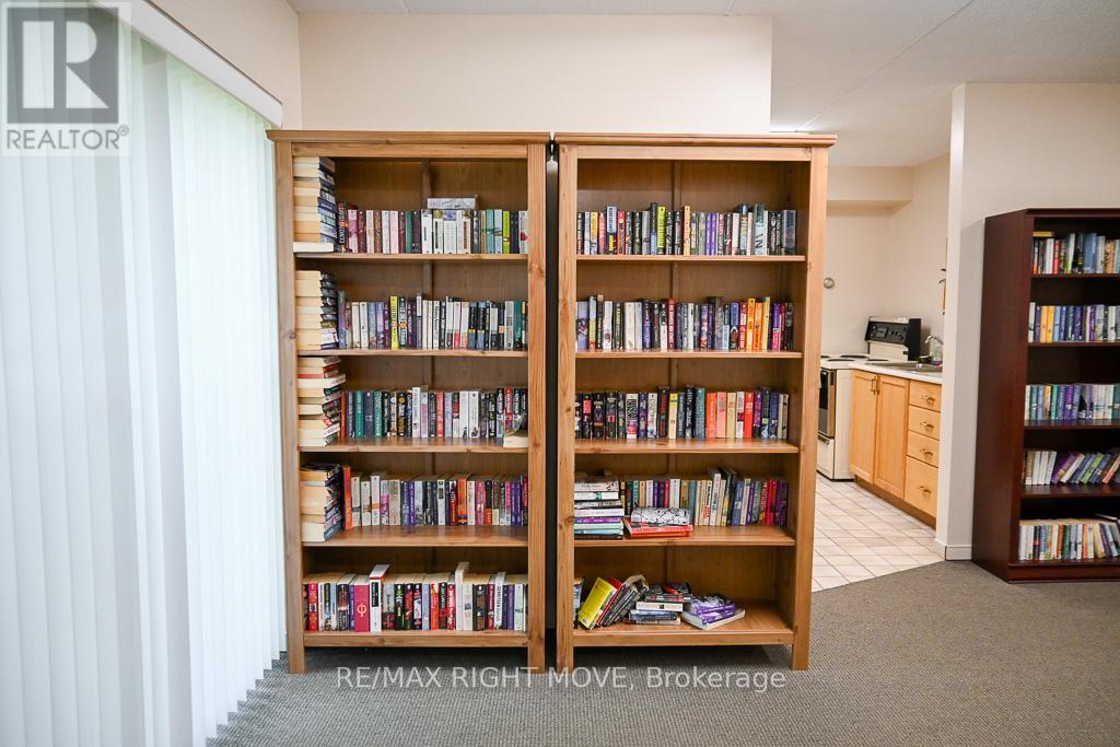 102 - 54 Fittons Road W, Orillia, Ontario  L3V 3T9 - Photo 24 - S12170085